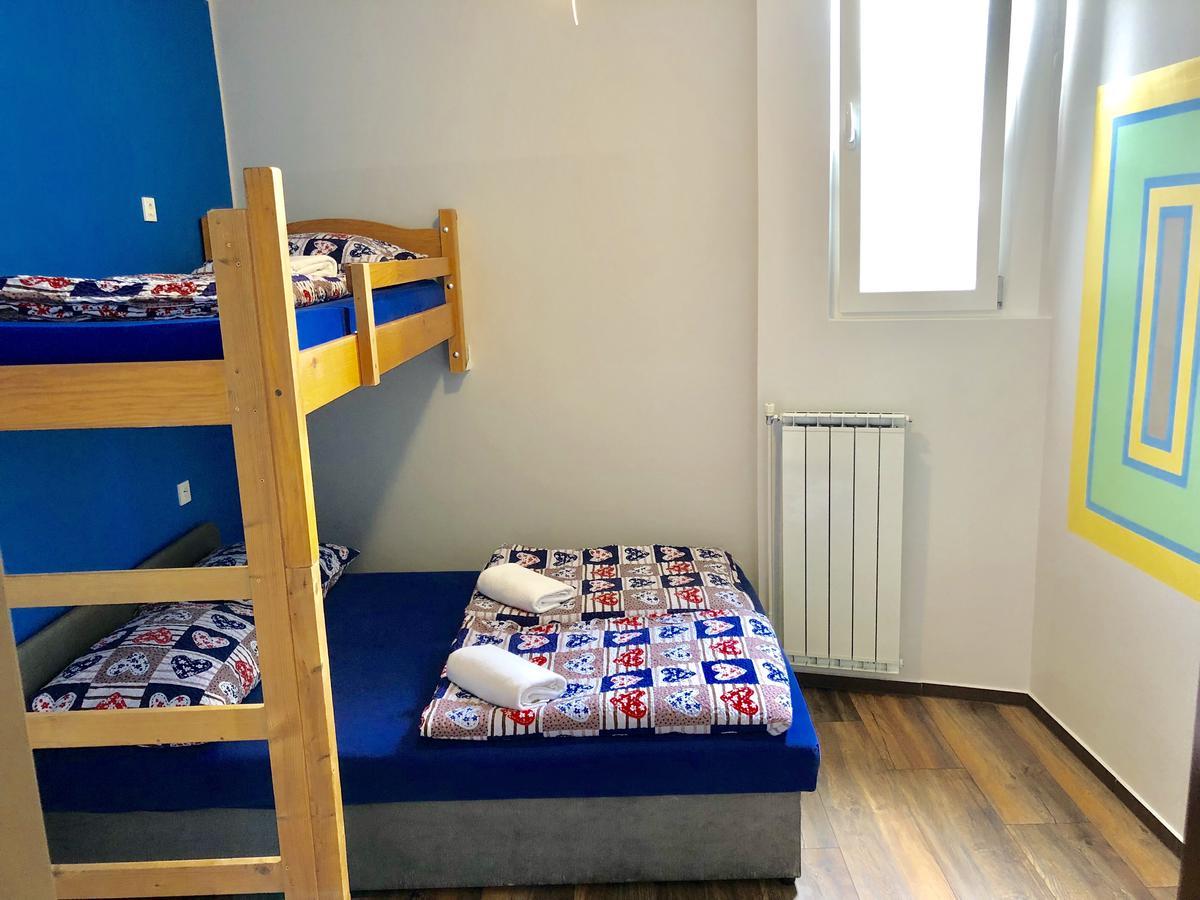 Aladin Hostel Ljubljana Bagian luar foto