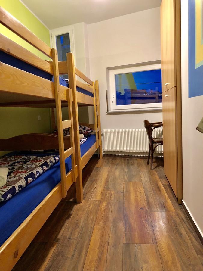 Aladin Hostel Ljubljana Bagian luar foto