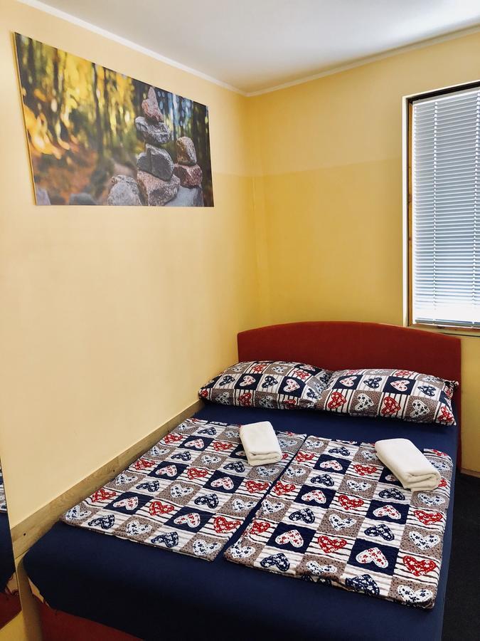 Aladin Hostel Ljubljana Bagian luar foto