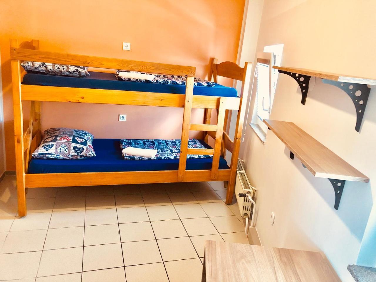 Aladin Hostel Ljubljana Bagian luar foto